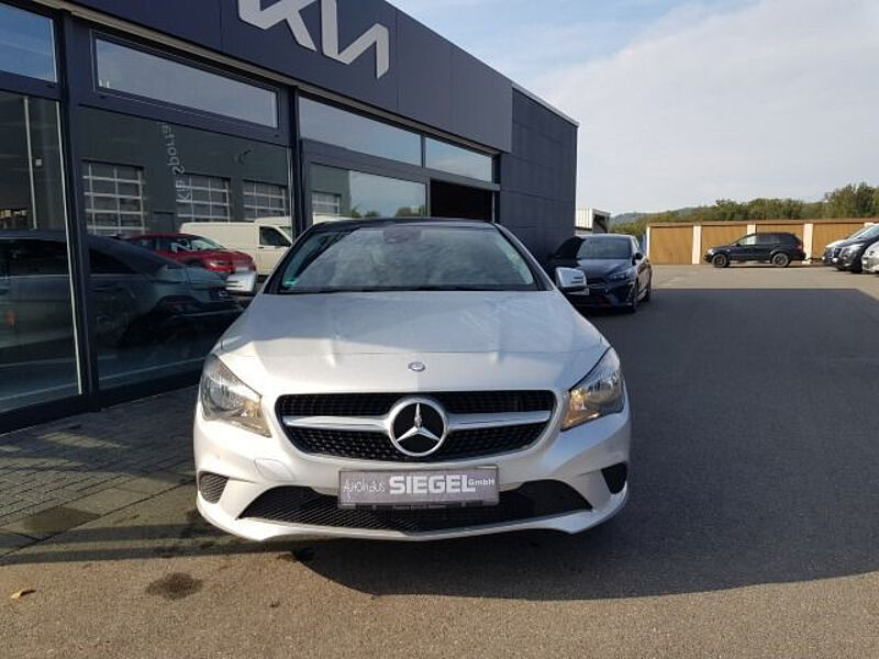 Mercedes-Benz CLA 250 CLA -Klasse CLA 250 (117.344)*Glasdach*