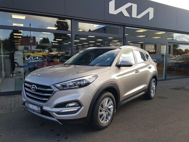 Hyundai Tucson blue Intro Edition 2WD*Kamera*Sitzheizung*