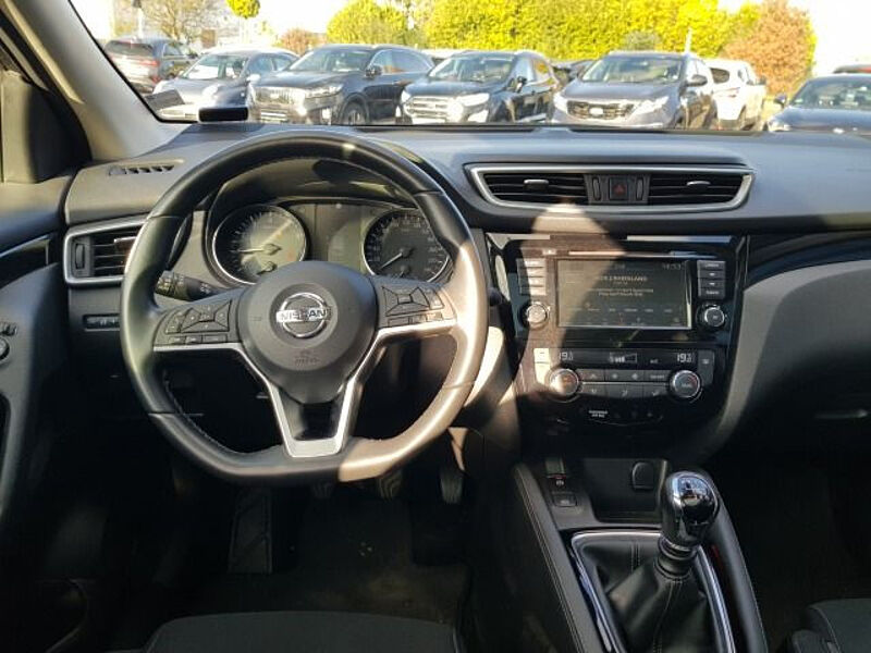 Nissan Qashqai Zama*Panoramadach*Navi*Sitzhzg. *Bluetooth*