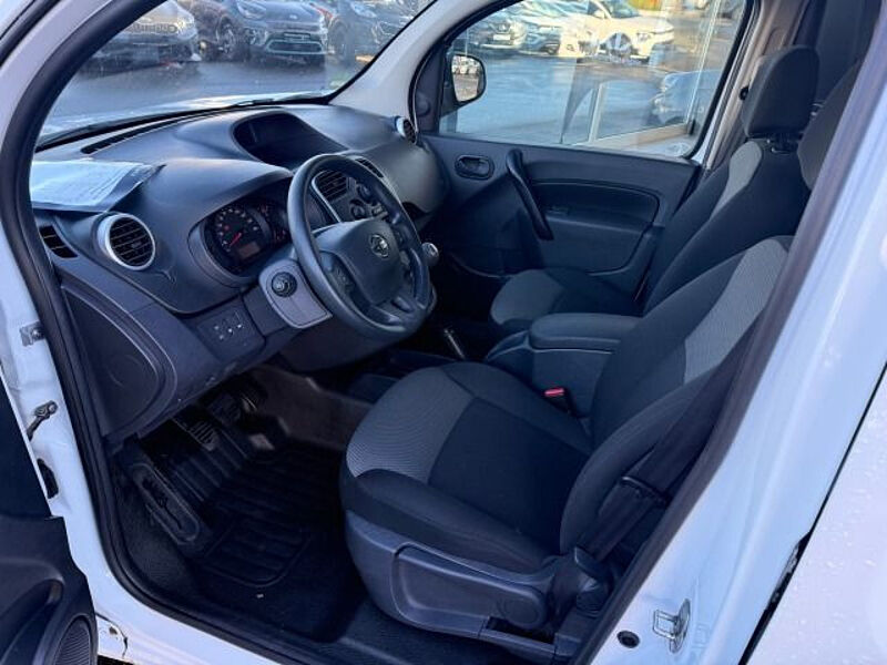 Nissan NV250 Kastenwagen L1H1 2,0t Comfort*Laderaumboden*