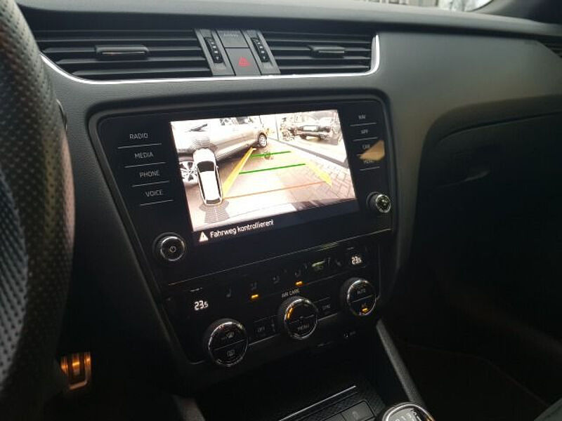 SKODA Octavia Combi RS*Kamera*Carplay*AndroidAuto*